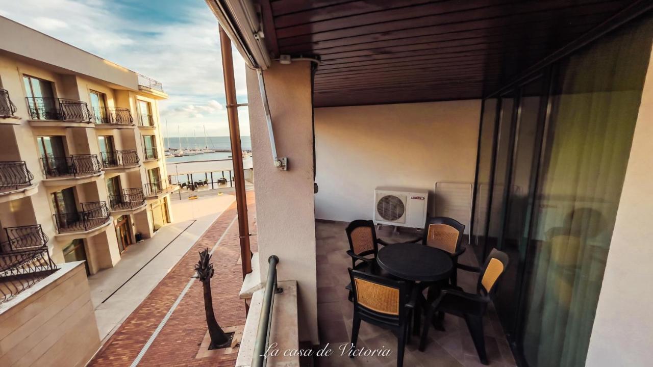 La Casa De Victoria - Holiday Apartment Bałczik Zewnętrze zdjęcie